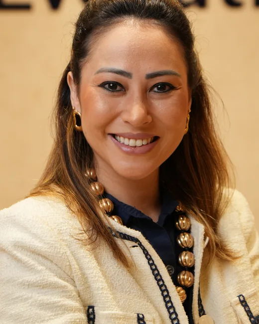 Dra. Thays Tamaributi, médica tricologista, CRM-SP 227710